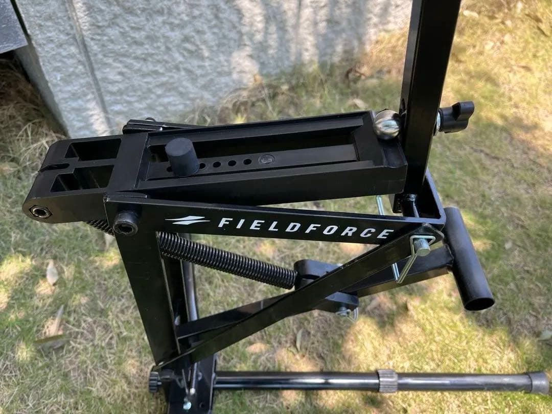 小型手動式ピッチングマシンMINI FKAM-300MINI