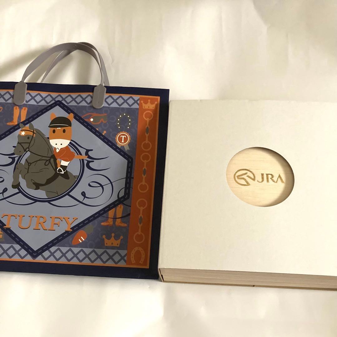 JRA　お皿　顕彰馬デザイン美濃焼　豆皿8枚セット