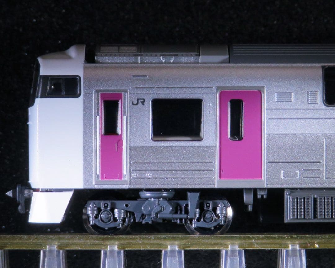 TOMIX トミックス　215系 近郊電車 (2次車) 10両【新品,未使用品】