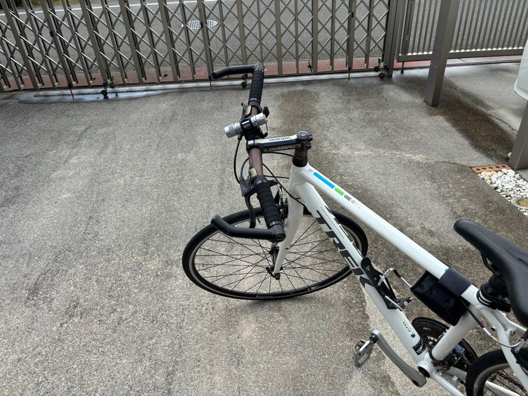 クロスバイク　自転車