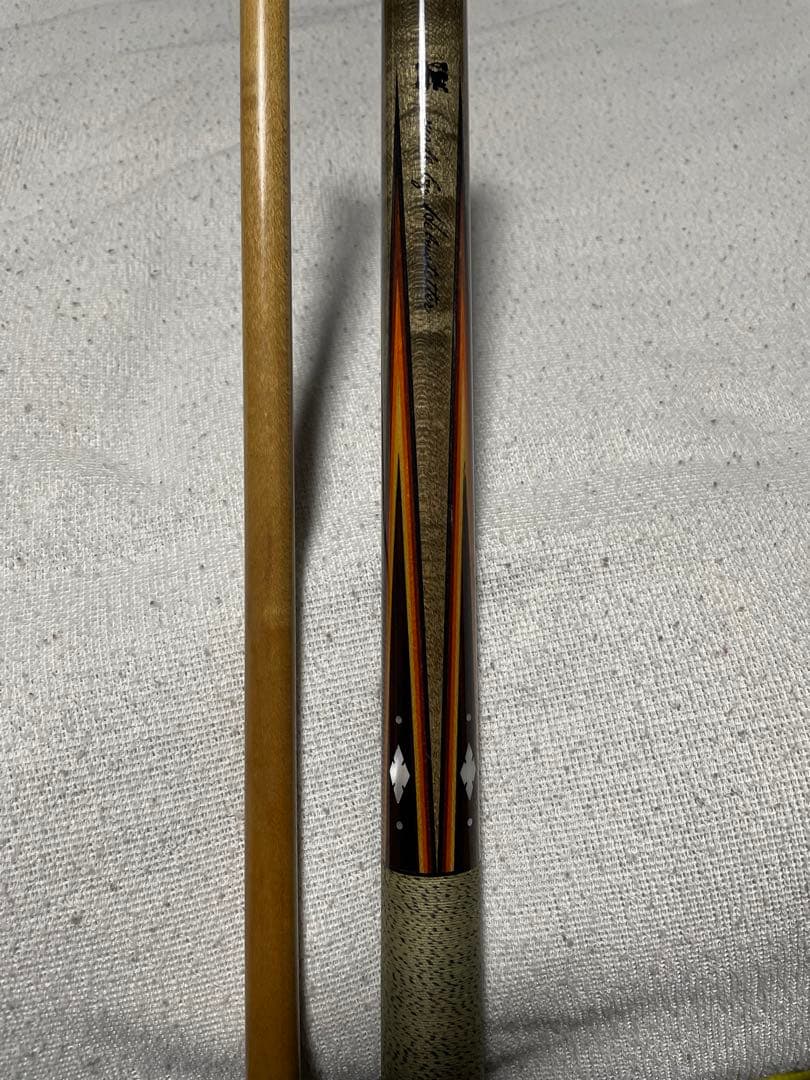 Old Adam Helmstetterキュー