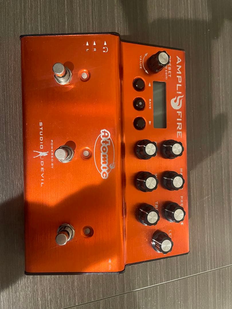 Atomic AMPLIFIRE ギターエフェクター