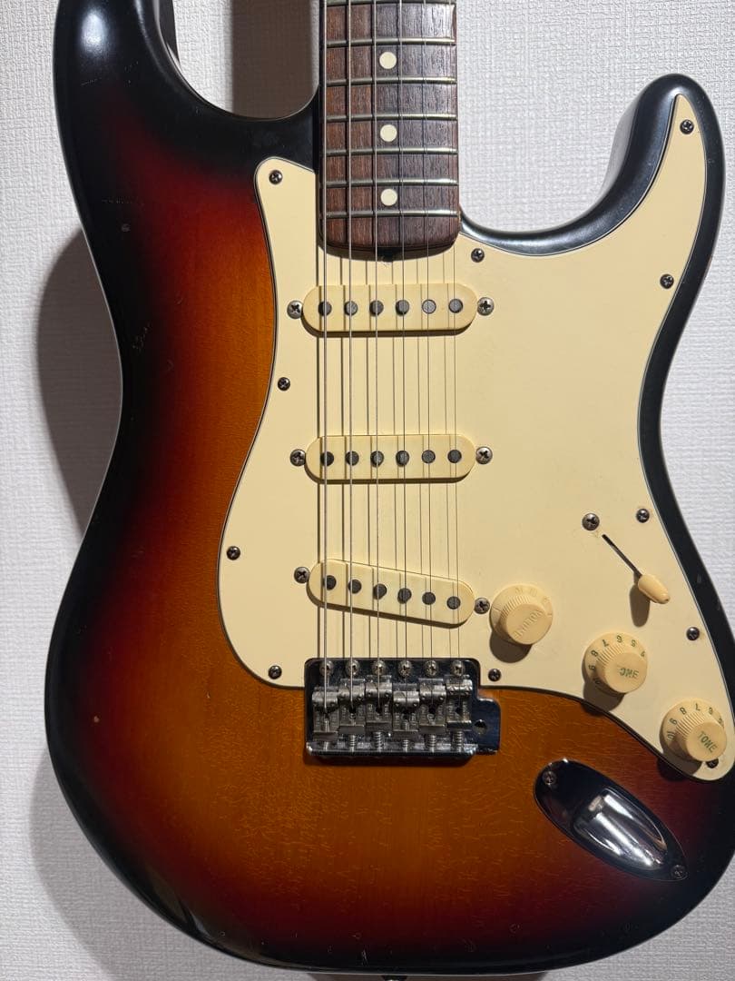 ギター Fender AmericanVintage Stratocaster 1983