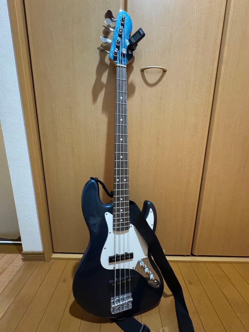 美品！SELDER ベース