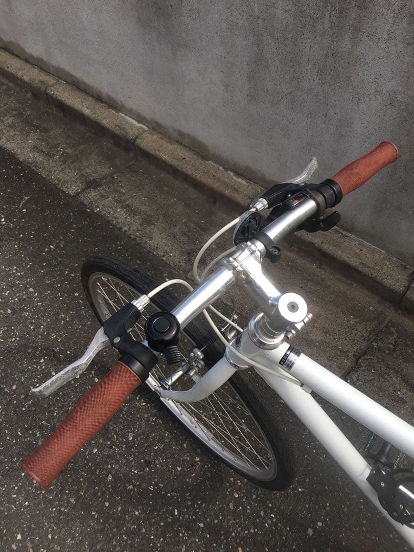 整備済 クロスバイク 自転車 子供 女子 26インチ 美品 綺麗 ホワイト 白