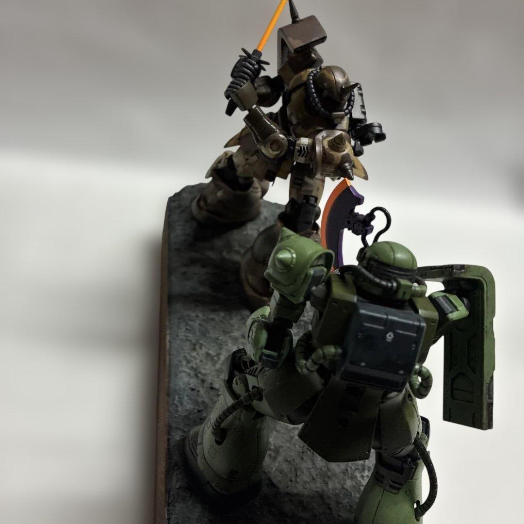 HG 1/144ククルス・ドアンザク VS 高機動型ザクエグベ機 完成品ジオラマ