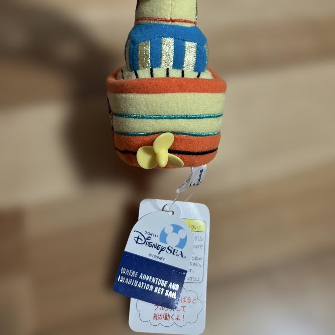希少　ドナルドダック 船型ぬいぐるみ ディズニーシー
