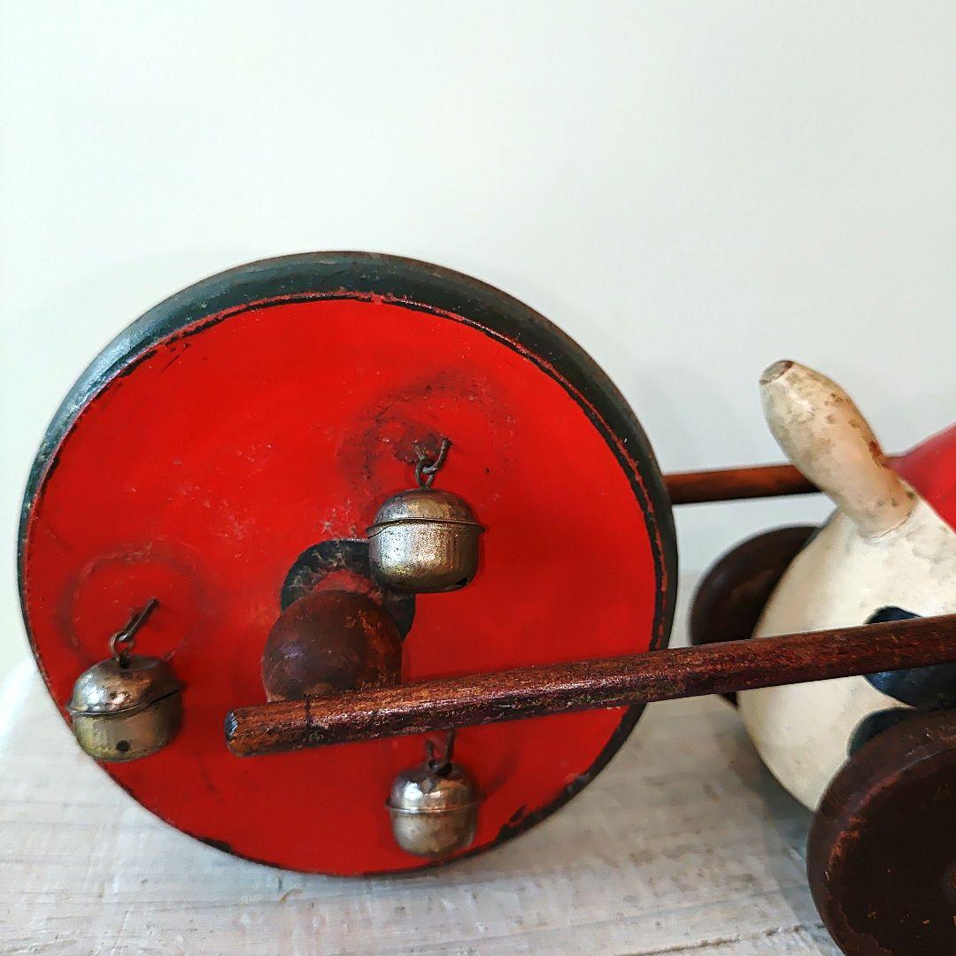 アンティーク木製犬型おもちゃ 鈴付き