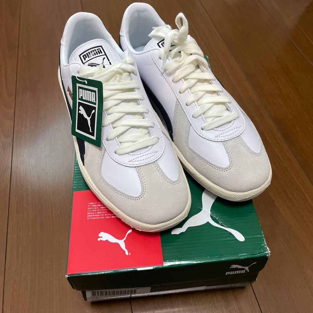 タグ付　PUMA アーミートレーナー ホワイト/ブラック　27