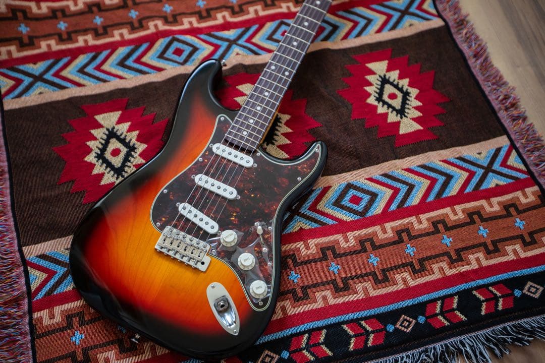 新品 Vanzandt STV-R2 -3 Tone Sunburst-