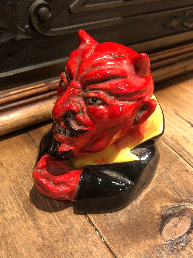 ビンテージ　デビル 悪魔　レッドデビル weirdo スカル　モンスター