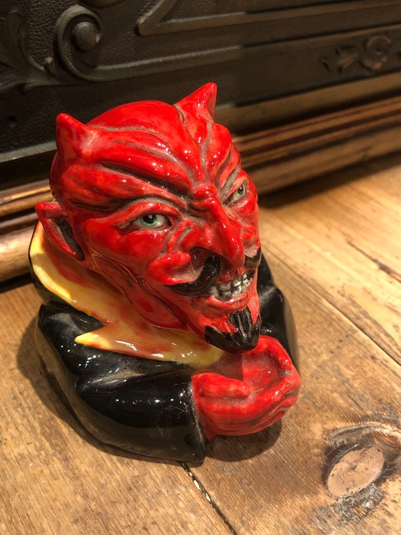 ビンテージ　デビル 悪魔　レッドデビル weirdo スカル　モンスター