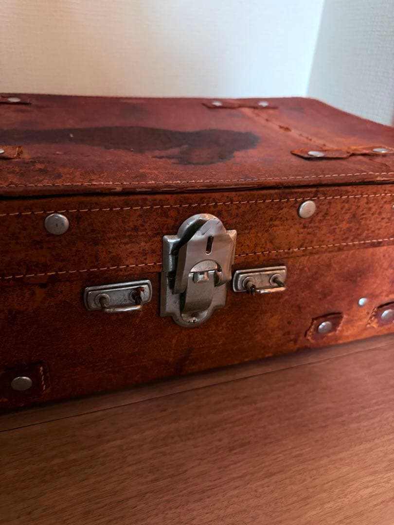 ヴィンテージレザートランク