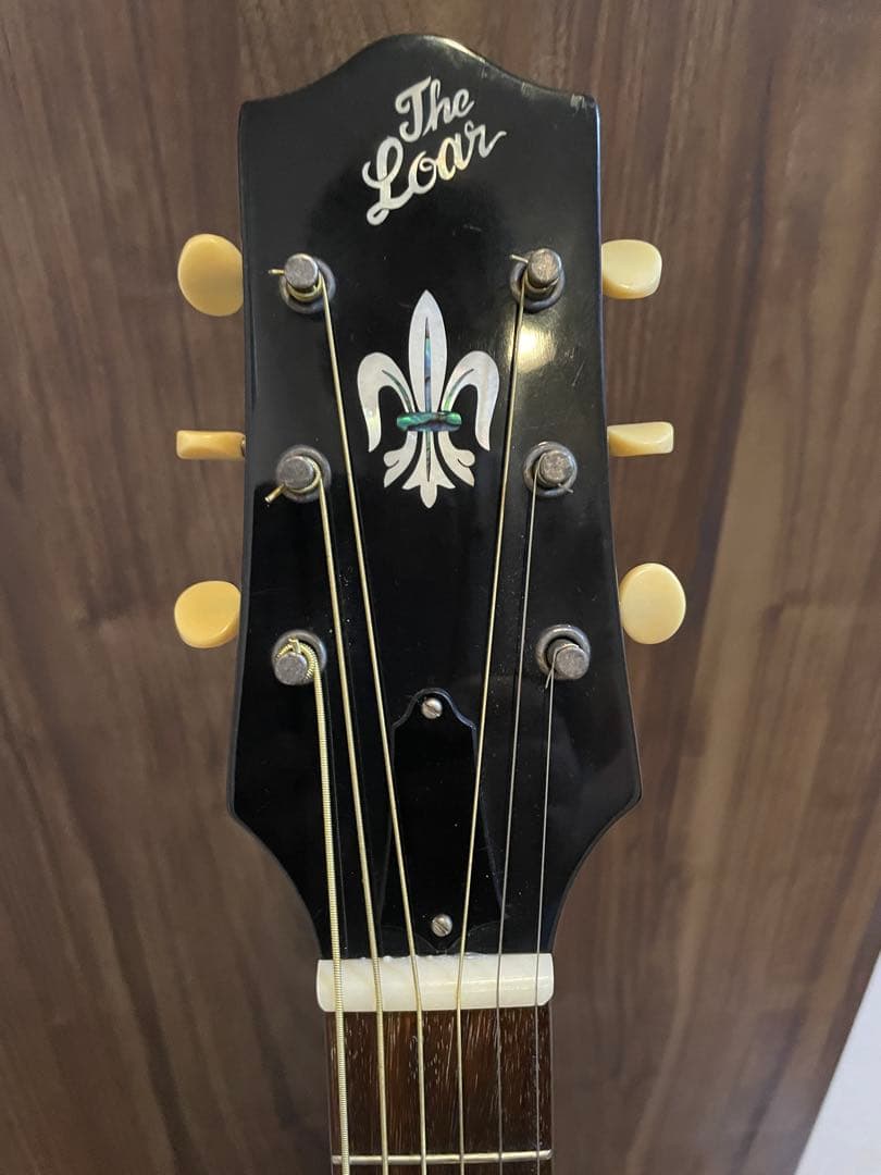 The Loar LO-215-SN (中古)