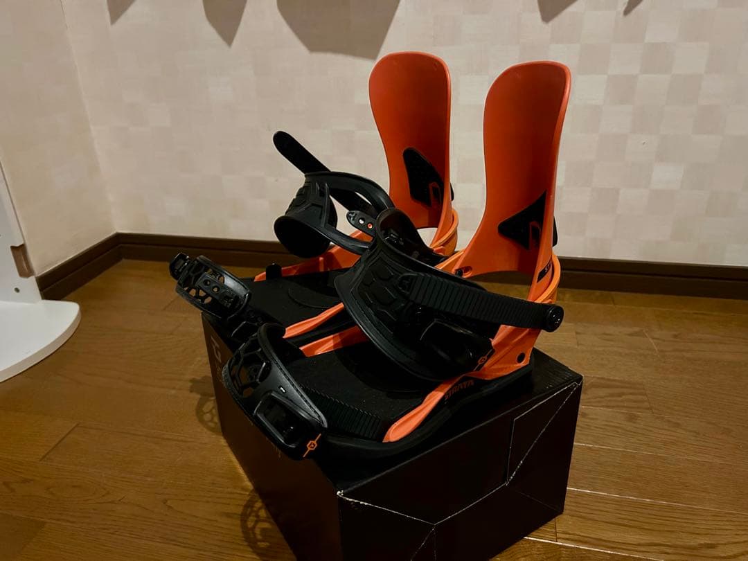 【箱、保証書有】UNIONSTRATA ユニオンストラータ M 21-22モデル