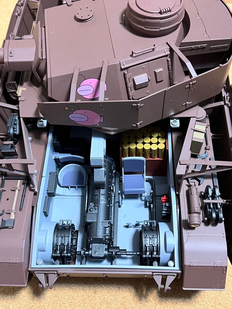 アシェット　週間　ガールズ&パンツァー　Ⅳ号戦車H型(D型改)をつくる　完成品