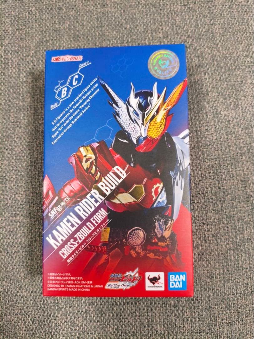 S.H.Figuarts 仮面ライダークローズビルド
