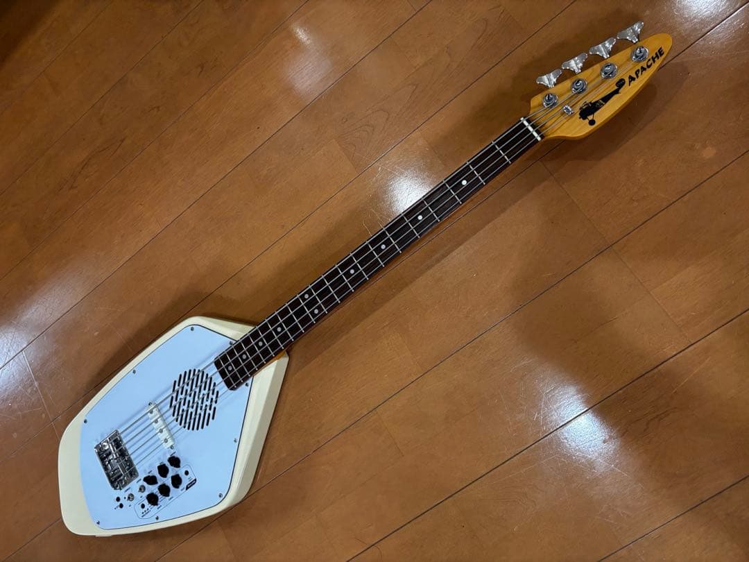 VOX APACHE-2B BASS アンプ内蔵 Phantom