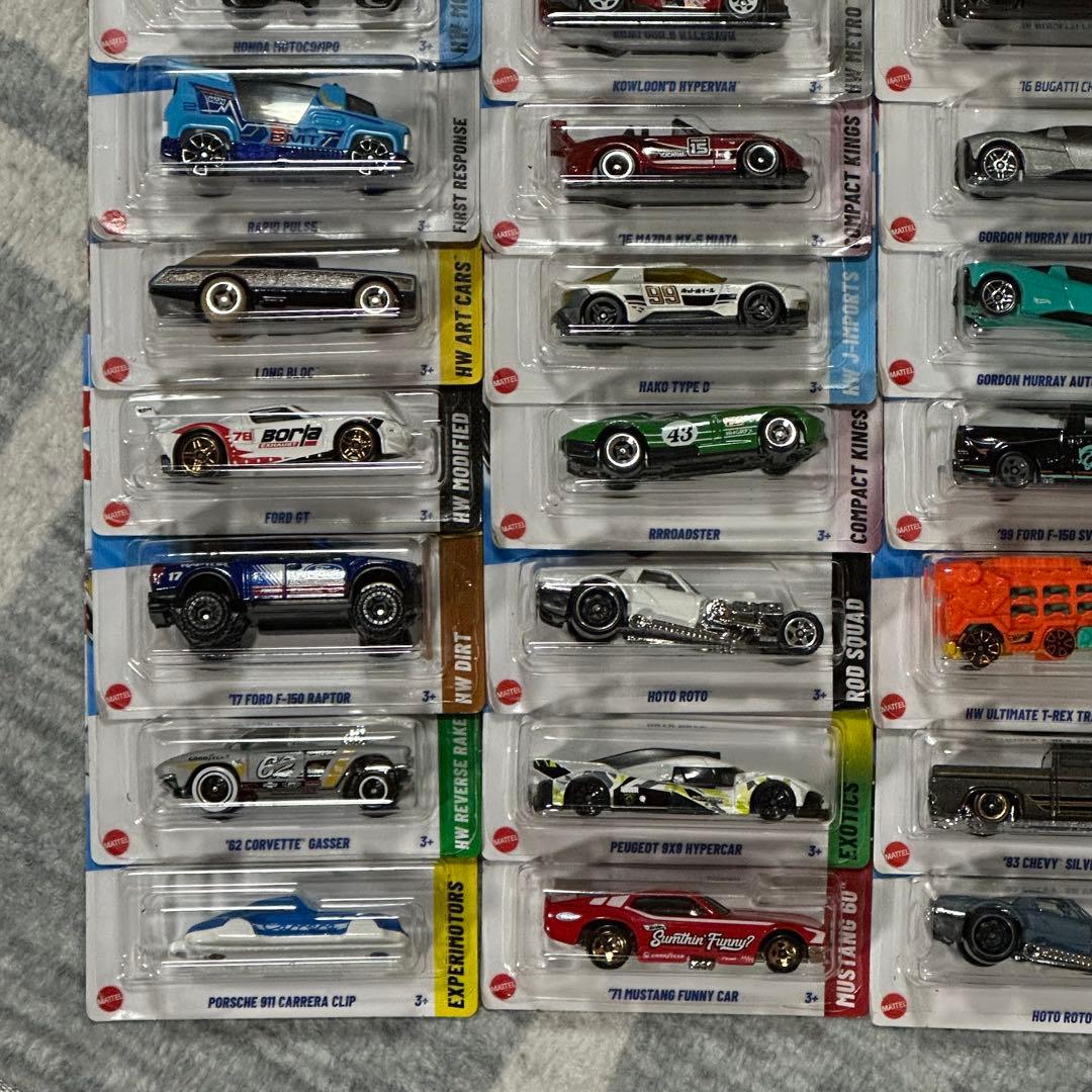 ホットウィール ベーシック 36台セット⑯ フェラーリ シルバラード等