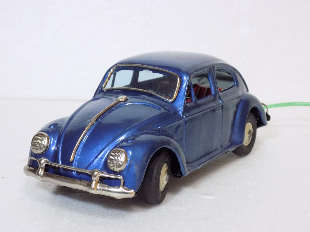 ブリキ　バンダイ リモコン【フォルクスワーゲン ビートル】動作品