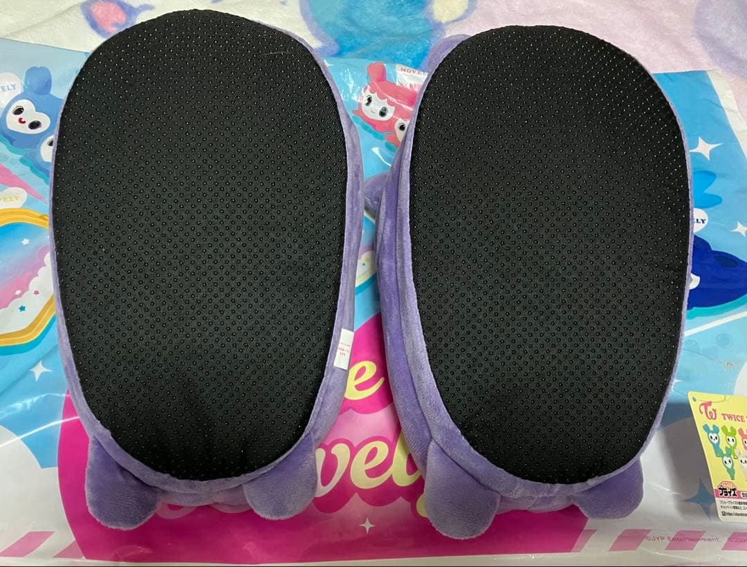 TWICE LOVELYS ぬいぐるみスリッパ コンプリート 全メンバー セット