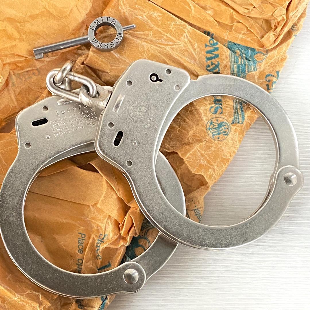 スミス&ウェッソン ハンドカフ 手錠 M100_6