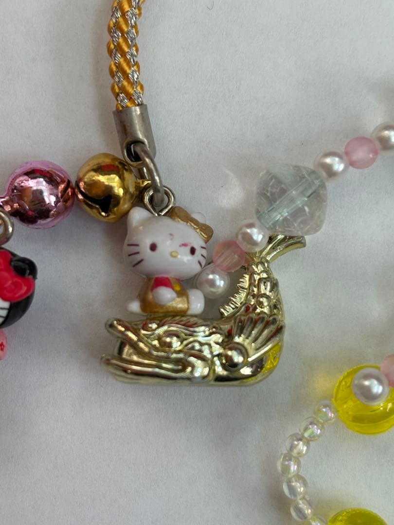 ご当地 キティ ウィングピース 根付け ストラップ チャーム 85点まとめ売り