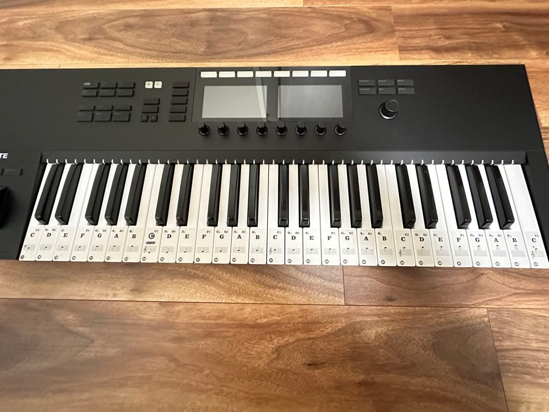 DTM・DAW KOMPLETE KONTROL S49 MK2