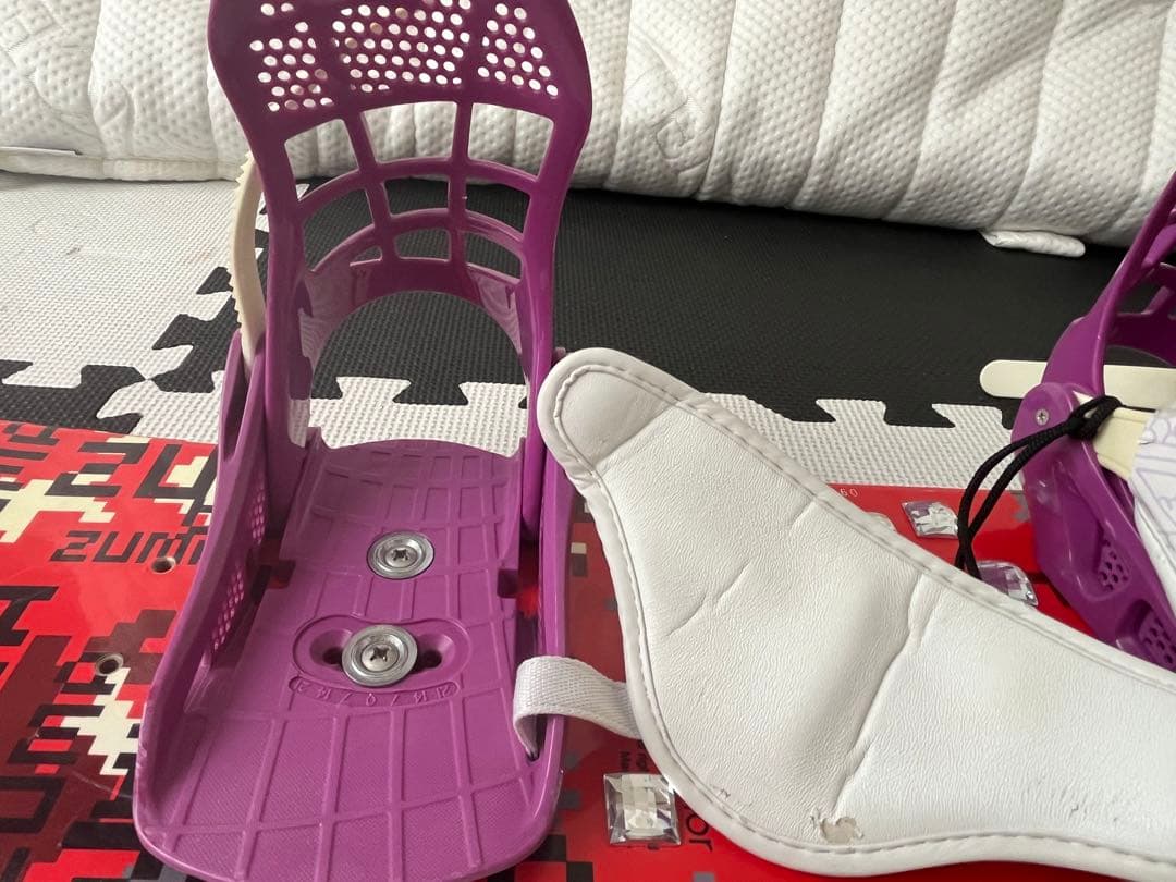 キッズ90cm女の子スノーボード板とブーツとウェア7点セット