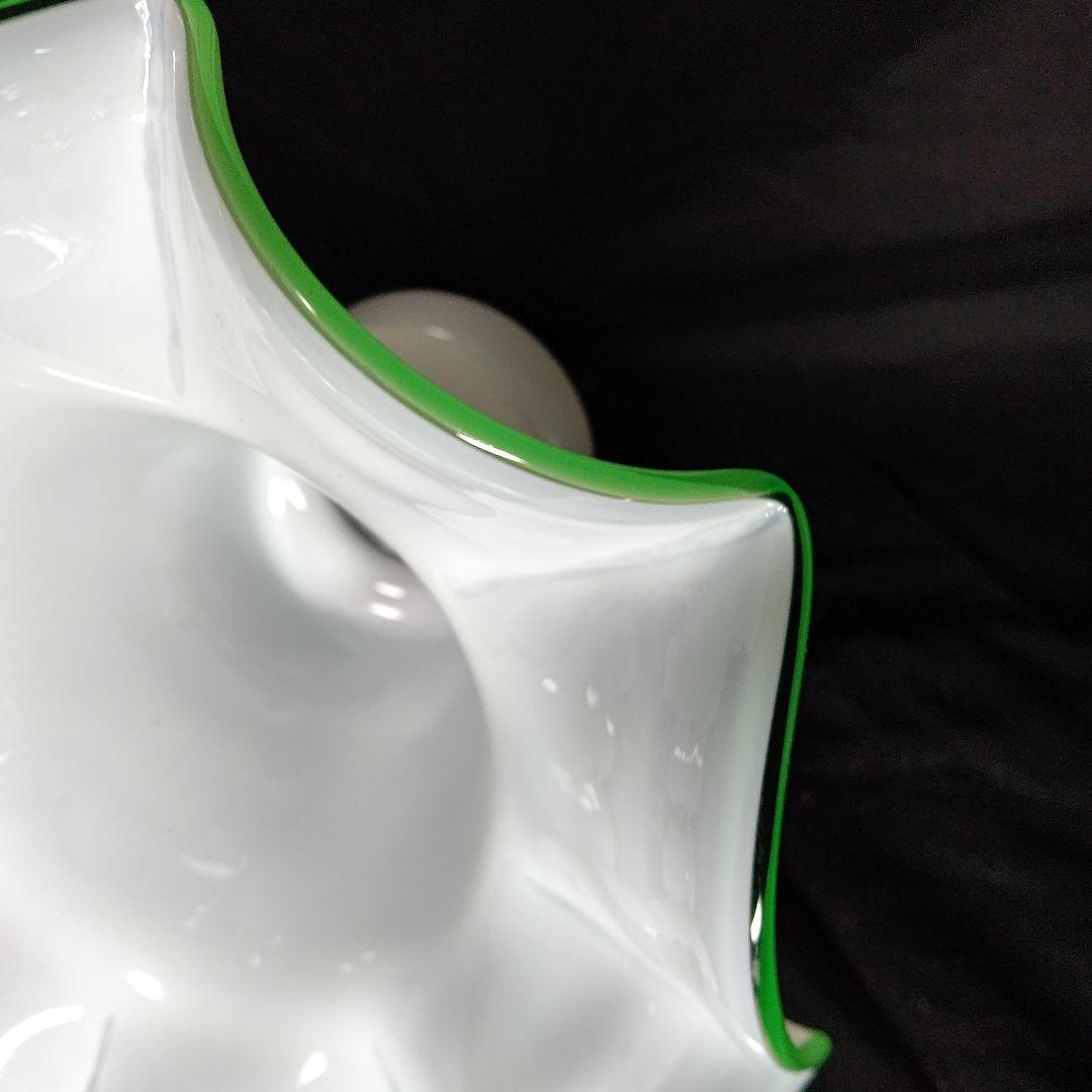 昭和レトロ 乳白と緑のガラスランプシェード 約33cm
