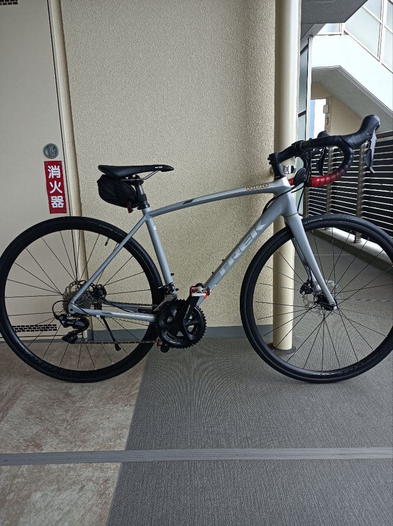トレック　室内保管　エモンダALR5　ディスク仕様