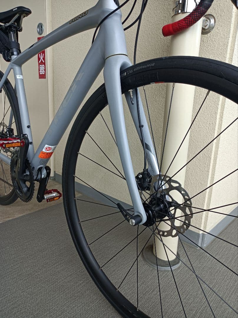 トレック　室内保管　エモンダALR5　ディスク仕様