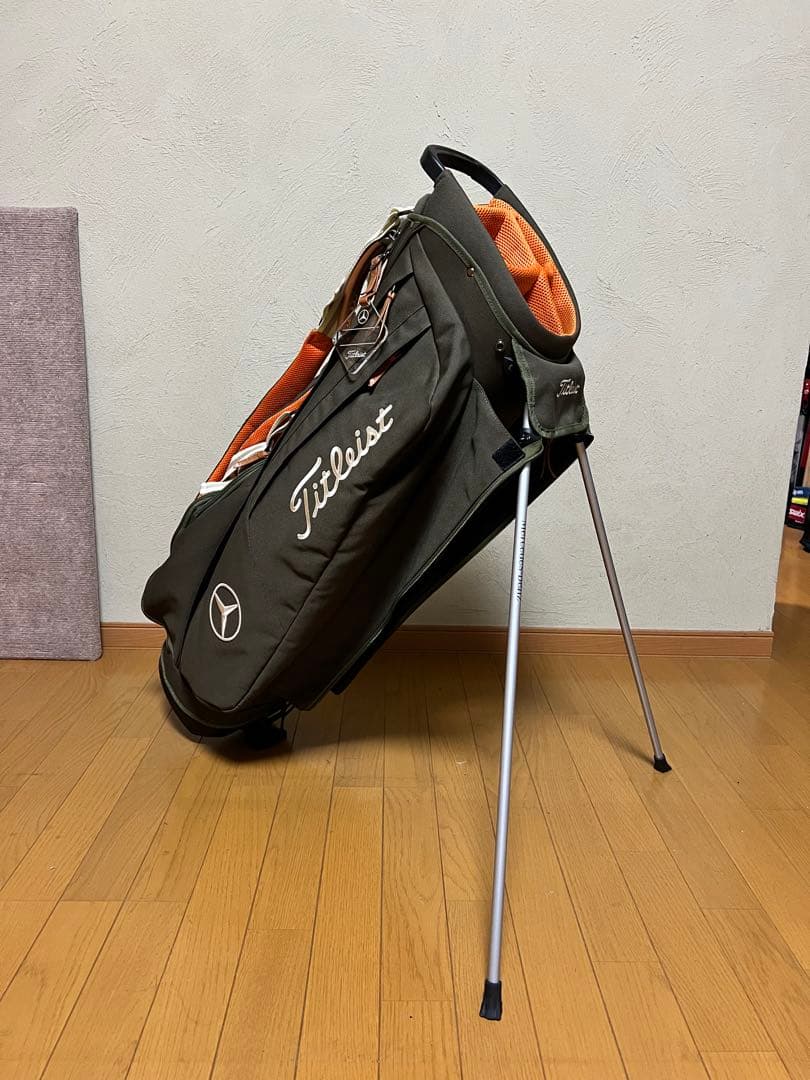 美品　タイトリスト×メルセデス　キャディバッグ