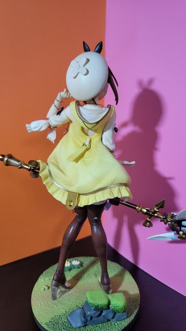 ワンダフルワークス　ライザのアトリエ ライザ　フィギュア　1/7