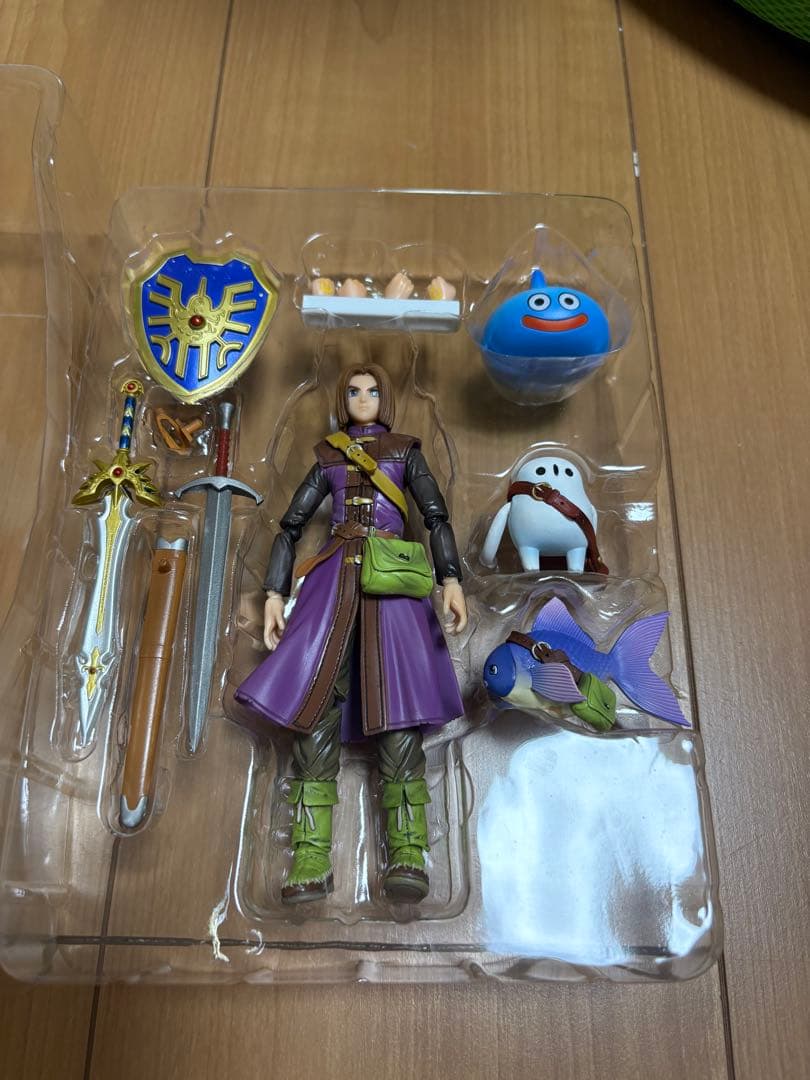 ブリングアーツ　ドラゴンクエスト11 主人公フィギュア