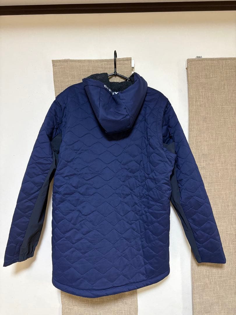 Oakley ゴルフ ジャケット 紺色 袖取り外し可能