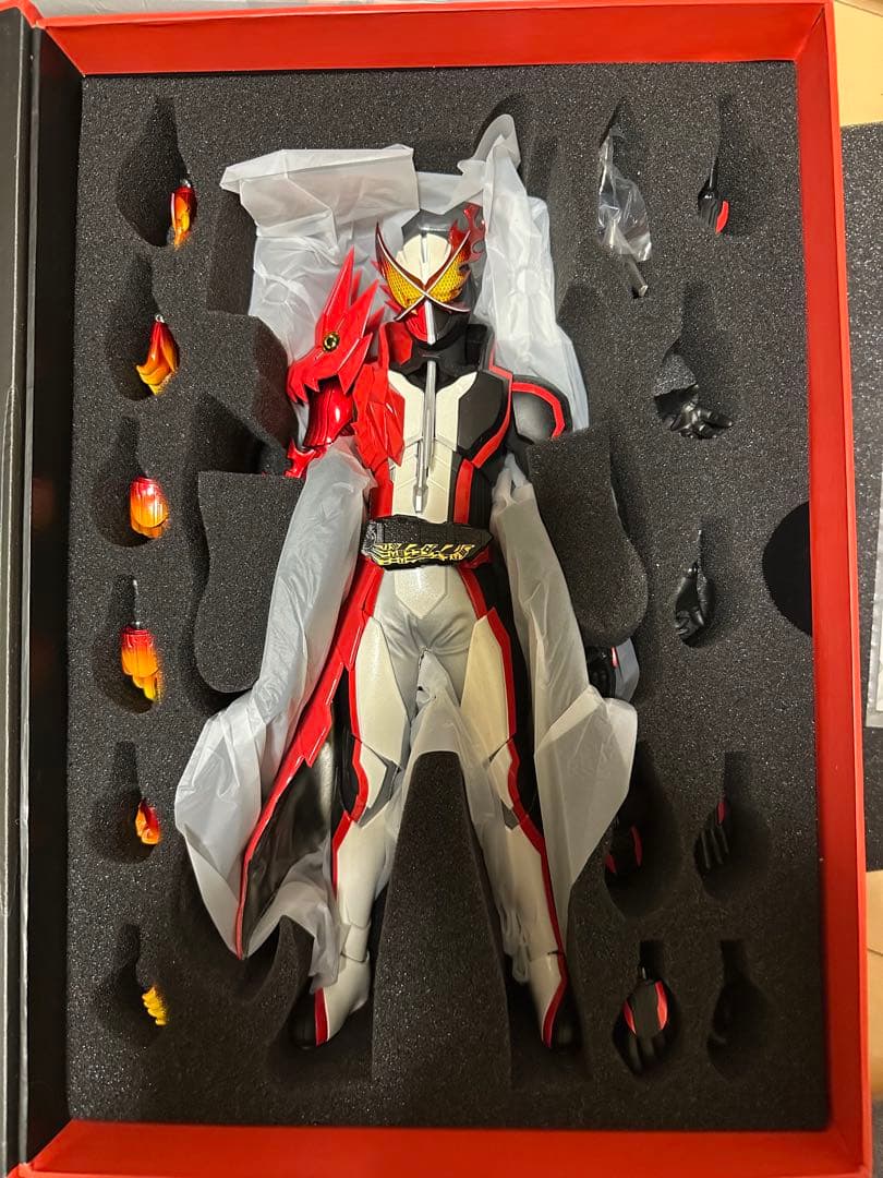 RAH GENESIS 仮面ライダーセイバー 説明欄必読