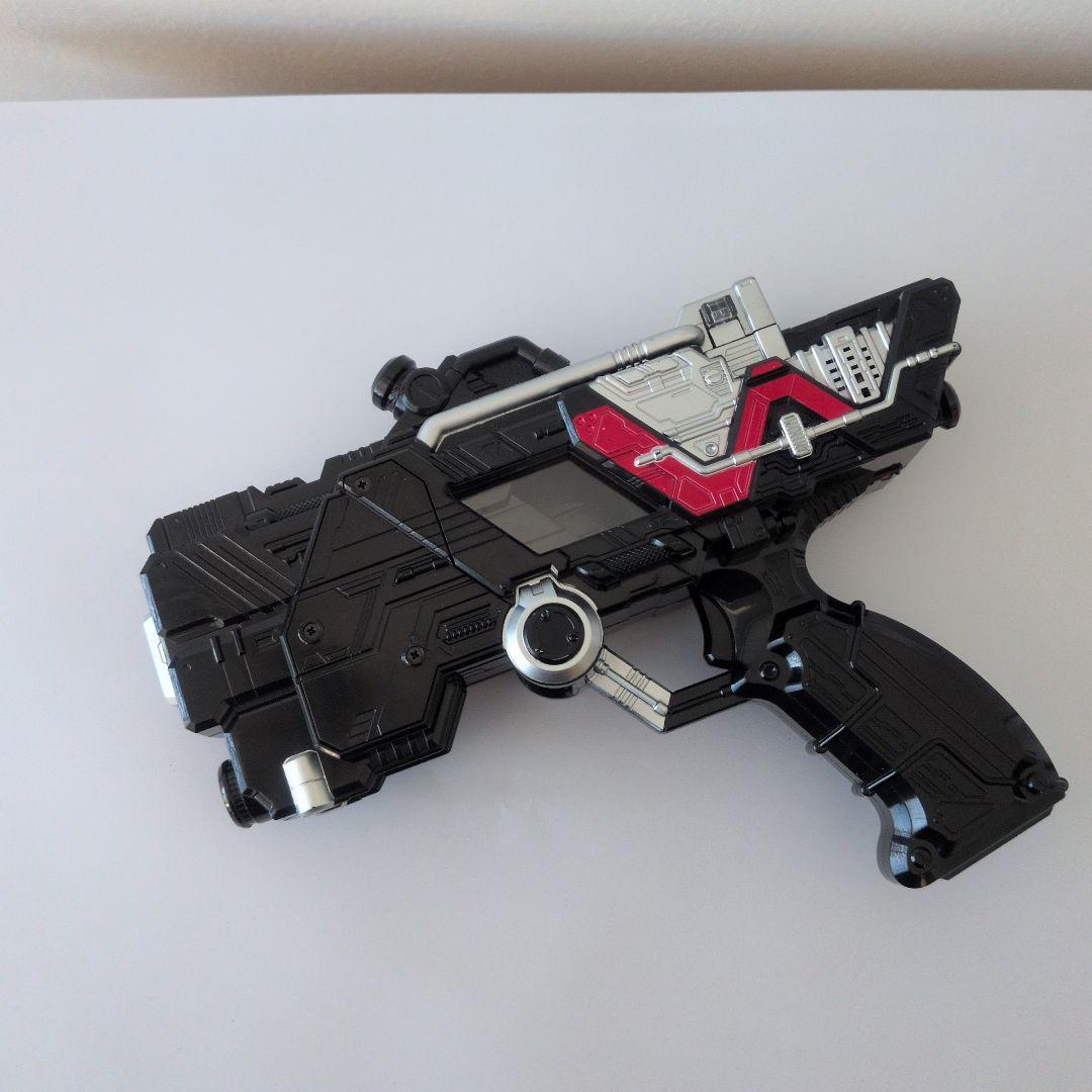 あの仮面ライダースカルのロストドライバーとスカルマグナム　2/10まで出品