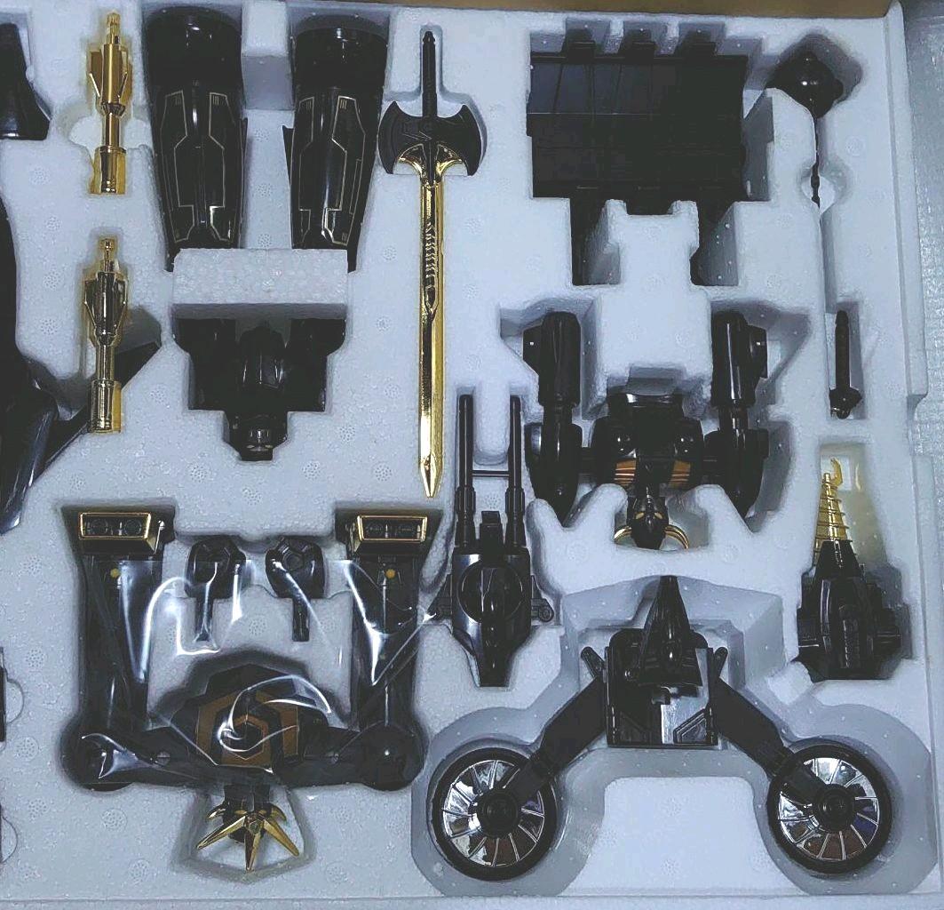 DX超合金。スーパーゲッターロボ ゴー ブラック。