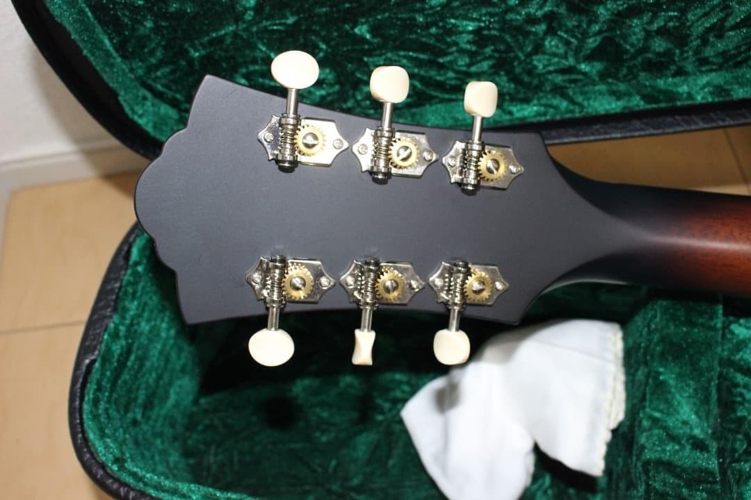 ◆USA ギルド D-20 Vintage Sunburst アコースティック◆