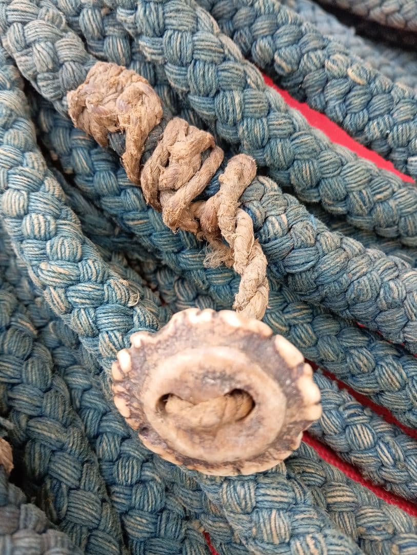 江戸時代後期幕末頃阿波淡路國徳島藩蜂須賀家知行地内武家旧家蔵出藍染武具馬具根付綱