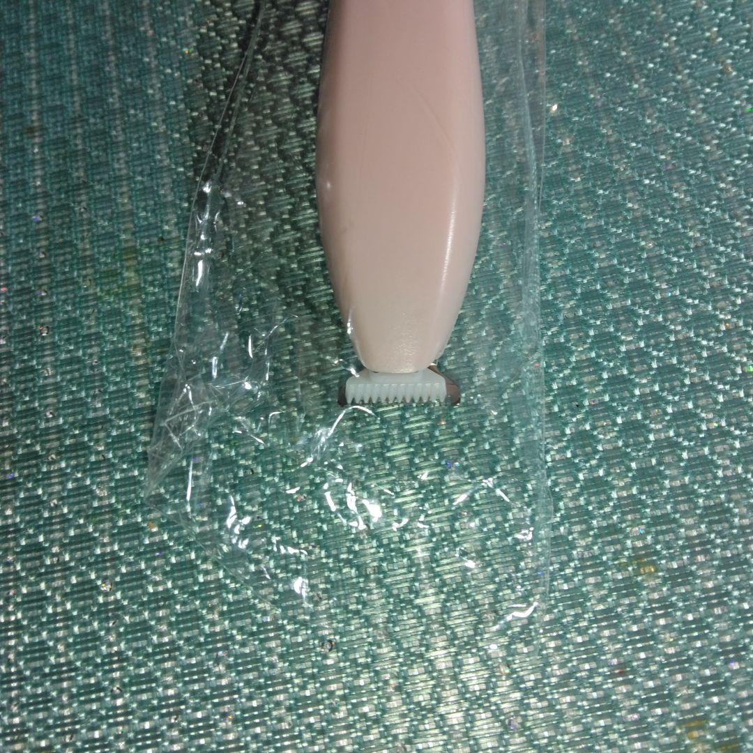 新品✿ペット用 バリカン コンパクト 細部用 ピンク色 足裏 顔周りお尻 犬 猫