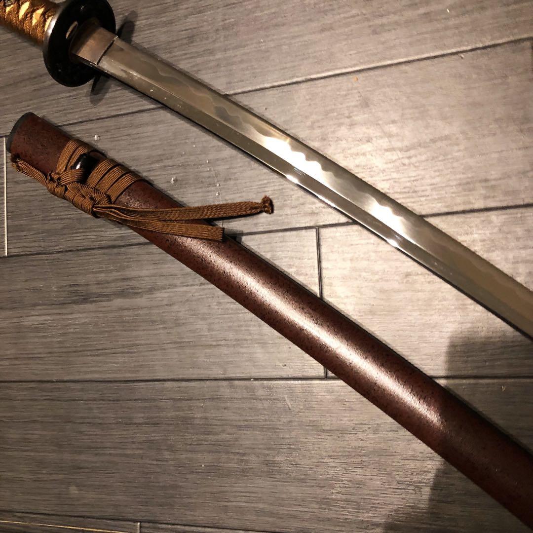 高級模造刀　高級居合刀　太刀　　本研波刃　亜鉛合金　茶拵え