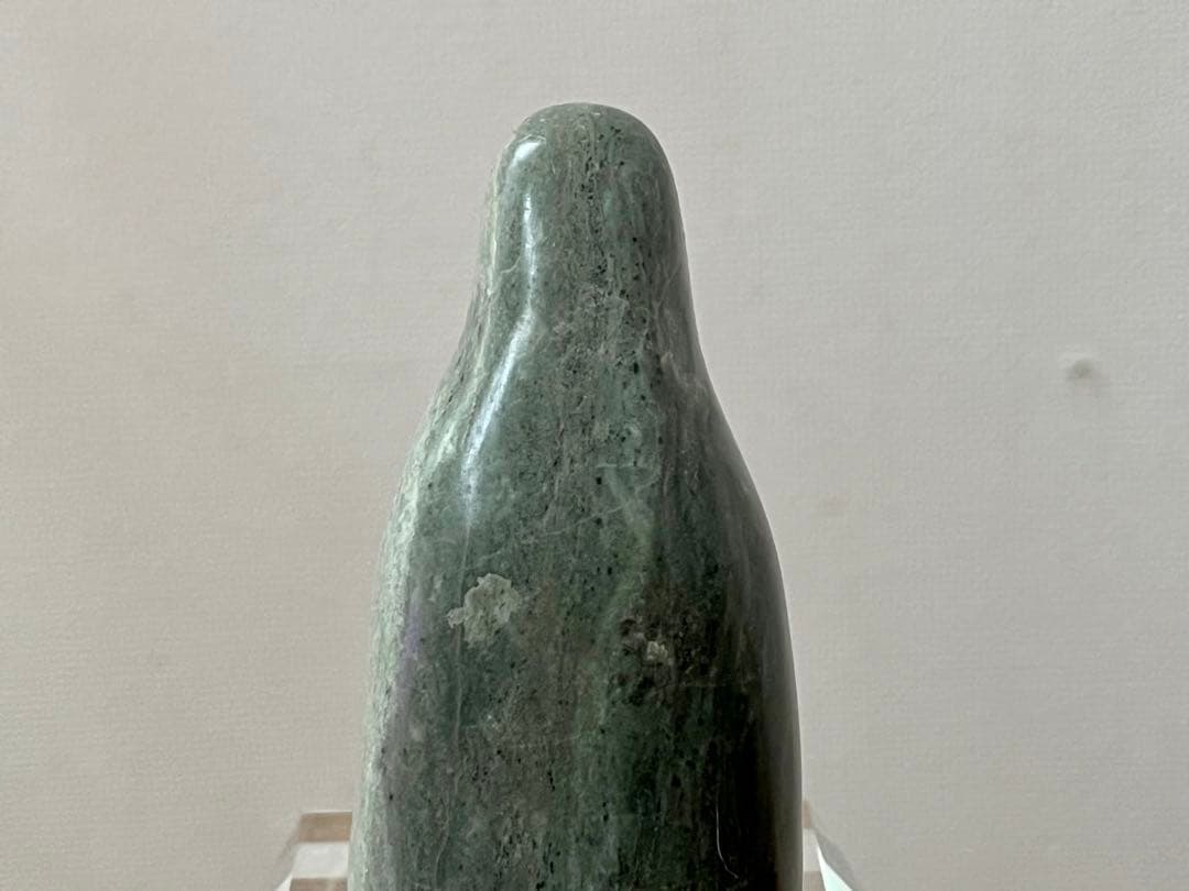 イヌイットアート石像　Mc LEOD YOUNG WEIR TOKYO 1985