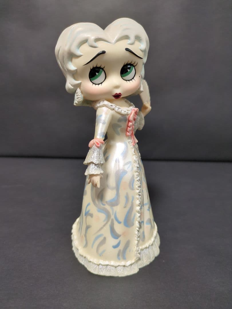 難あり⑦！ベティちゃん️♡ダンバリーミント☆貴族風ドレスフィギュア