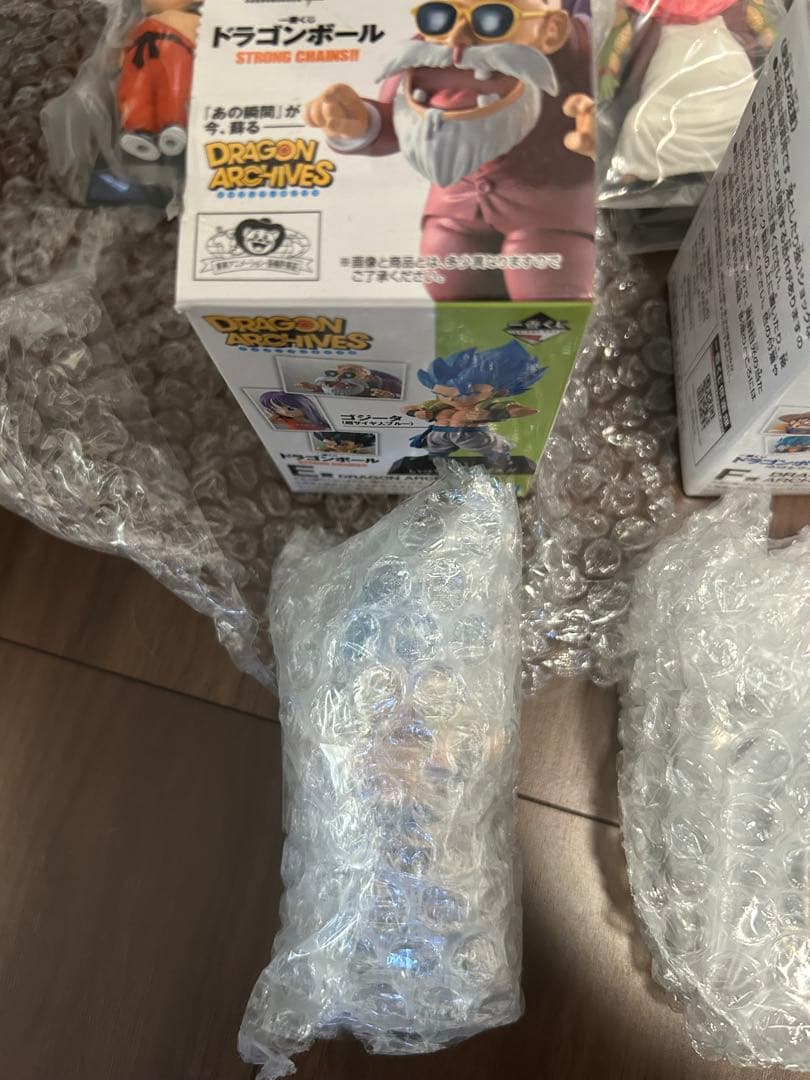 ドラゴンボール　一番くじ　ドラゴンアーカイブス　フィギュア　16個　まとめ売り