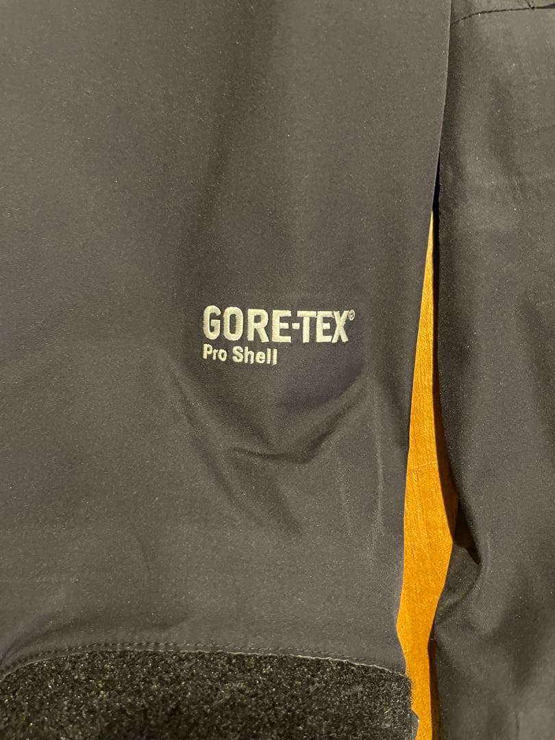 TRITON BASICS TOKYO GORE-TEXジャケット