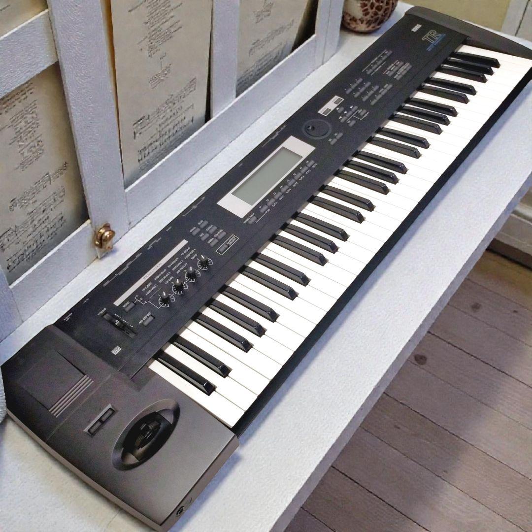 【24時間以内発送】KORG TR61 シンセサイザー 61鍵盤