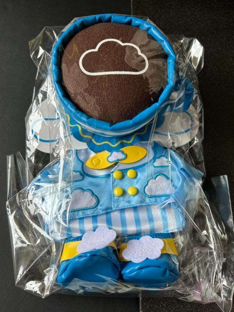 サンリオ　シナモロールぬいぐるみとお着替え2種類のセット　未開封