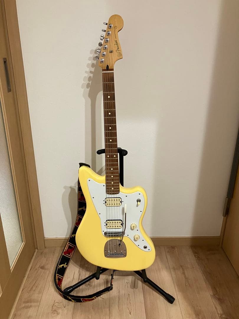 ギター Fender Player Jazzmaster PF Buttercream